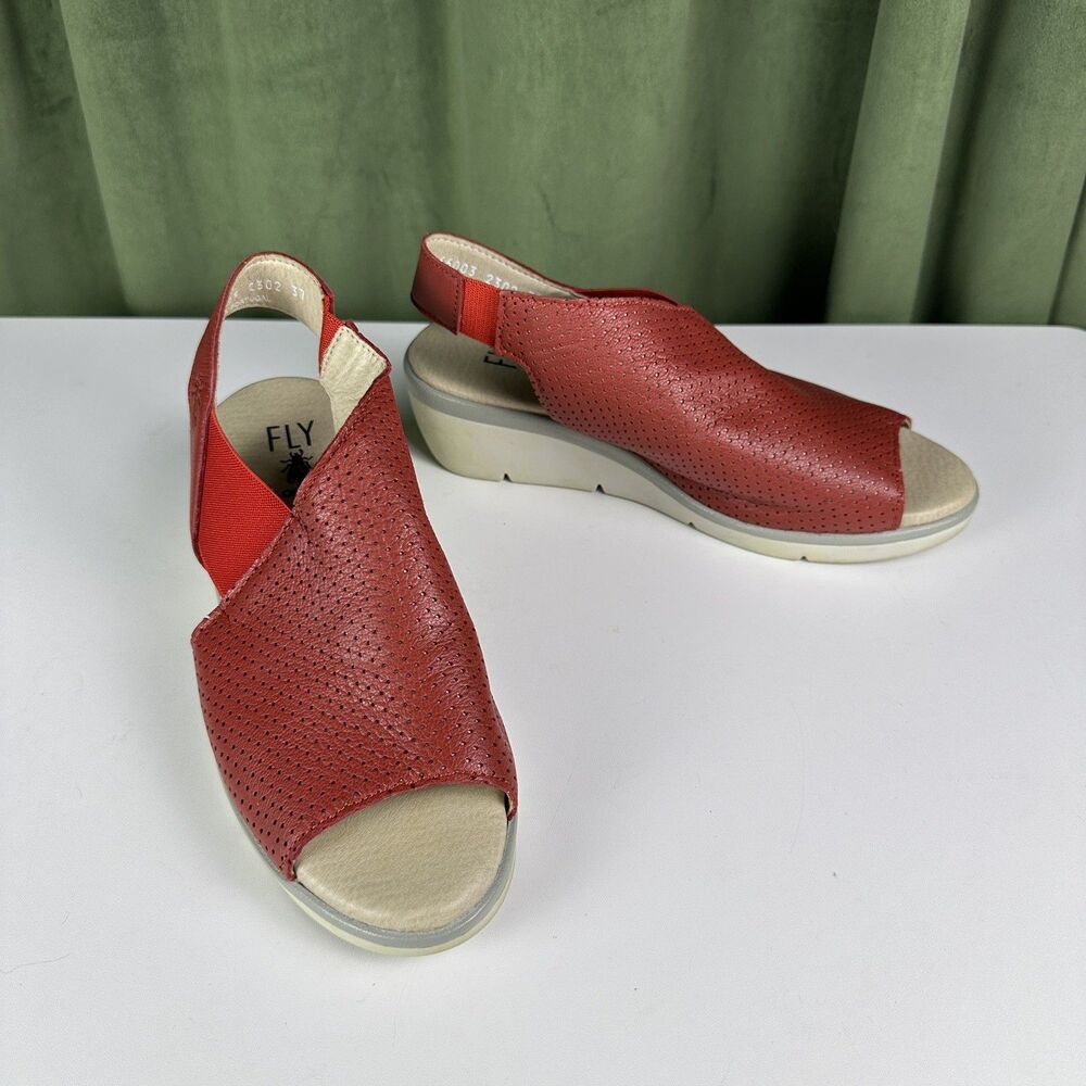 Fly London Wedge Womens Size 37/US 7 Red Leather Platform Sandals Bees